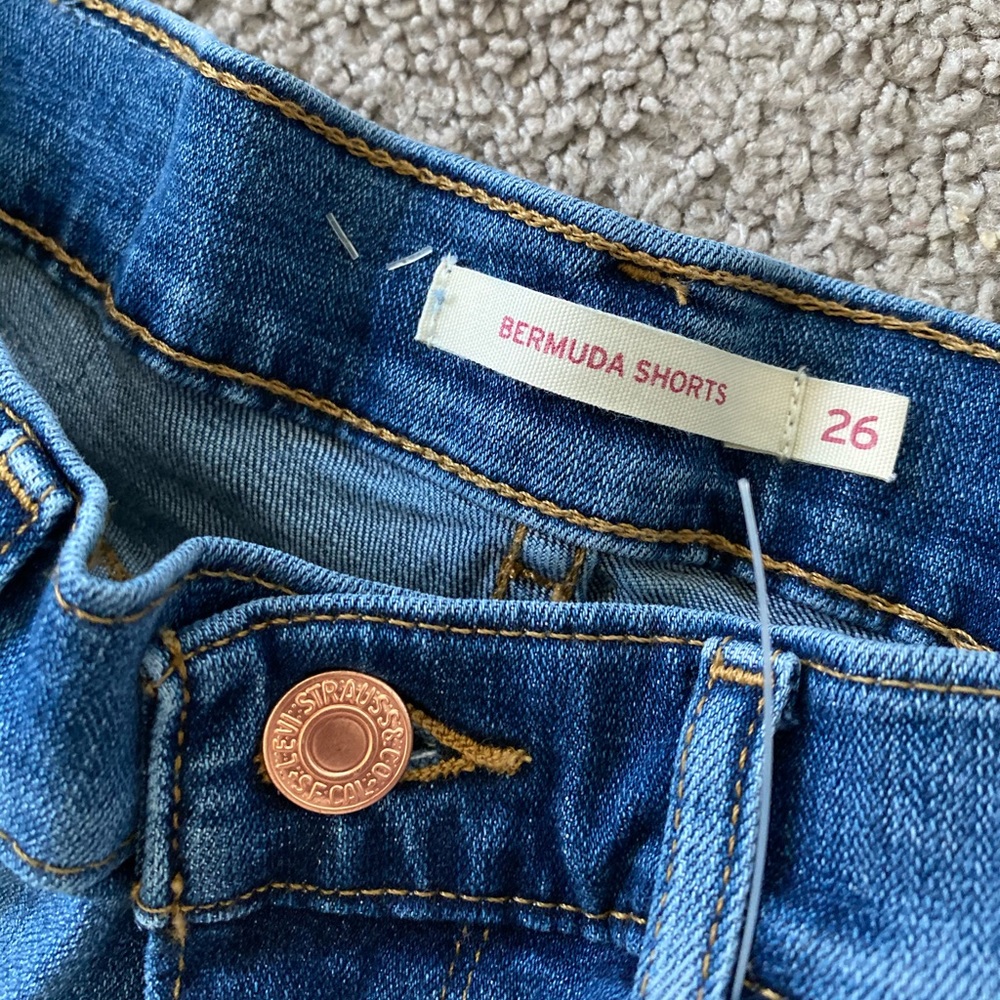 Levi jeans short